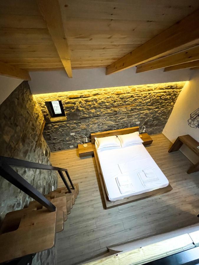 Amalia Hotel ベラト エクステリア 写真